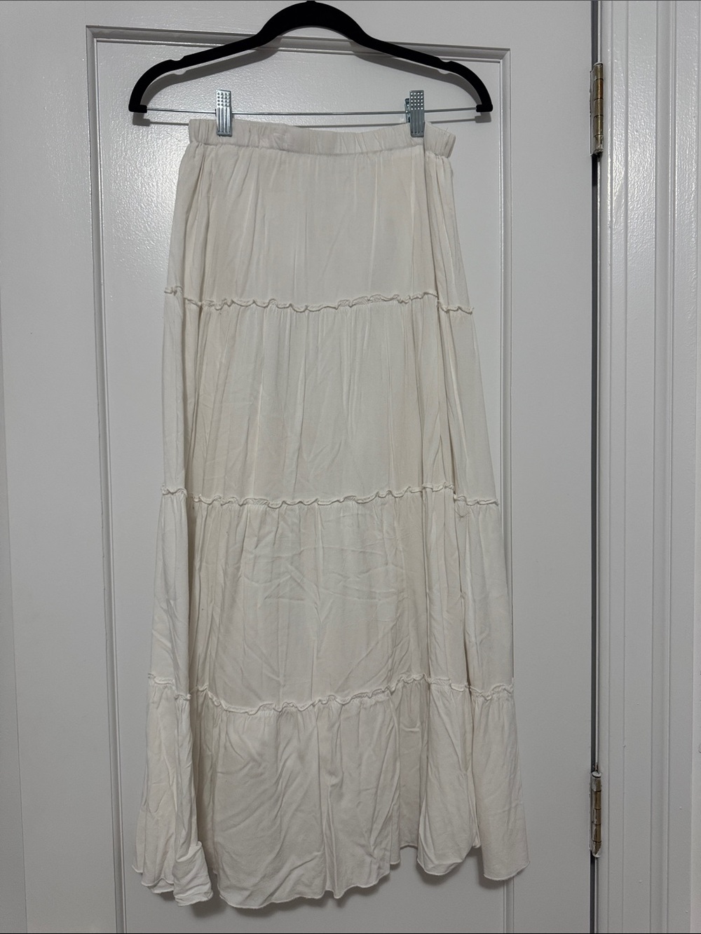 Brandy Melville White Tiered Maxi Skirt